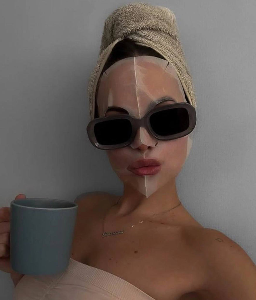 Secretul pielii strălucitoare: Waterproof, waterfull si waterfit - WowSkin Romania